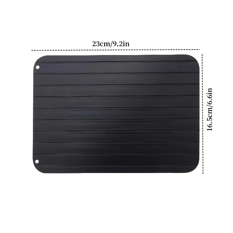 Tábua de Descongelamento Rápido em Alumínio Premium — Descongela Carnes, Peixes e Aves em Minutos, Sem Micro-ondas e Sem Perder Sabor | COZY&COOK®